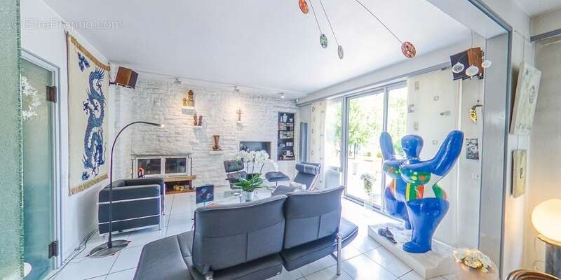 Dpt Haut-Rhin (68), à vendre MULHOUSE maison d'architecte 372 m2 dans son magnifique jardin - photo 10