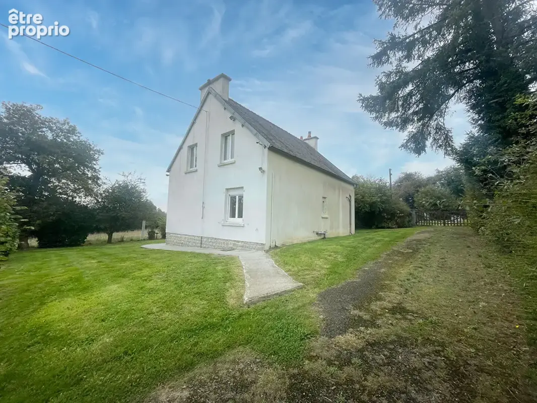 FINISTÈRE: Proche Huelgoat. Spacieuse maison de 3 chambres exposée sud avec terrain et dépendance en pierre. - photo 15