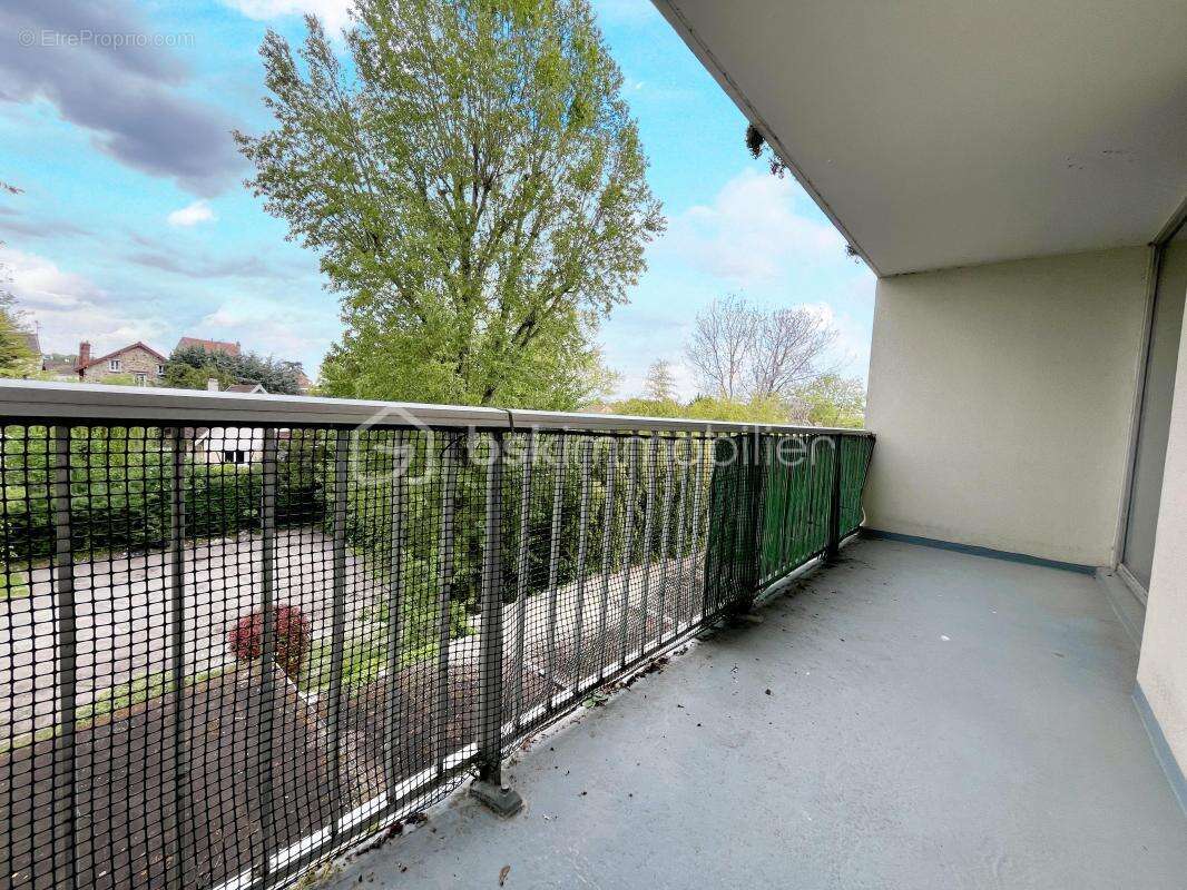 Appartement t3 69m2 avec balcon et box - photo 3