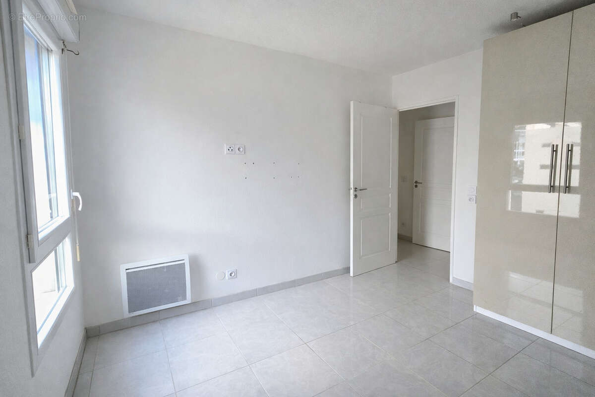 Appartement à MARSEILLE-9E