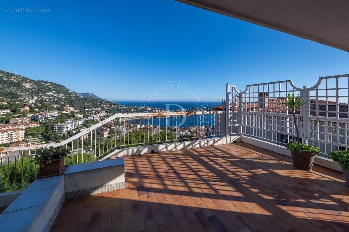 Appartement à VILLEFRANCHE-SUR-MER