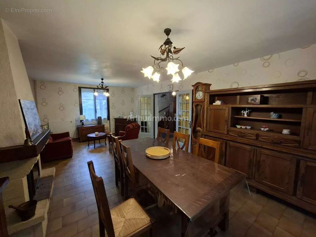 Maison à MAGNY-EN-VEXIN