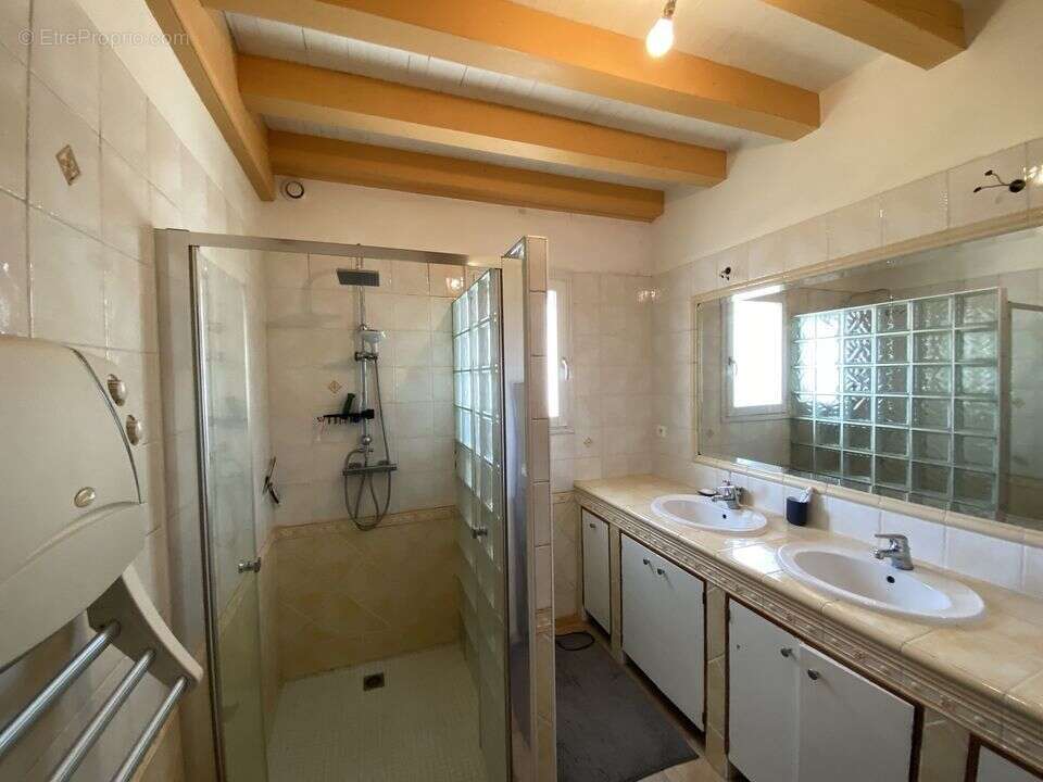 Maison à SAINT-JUSTIN