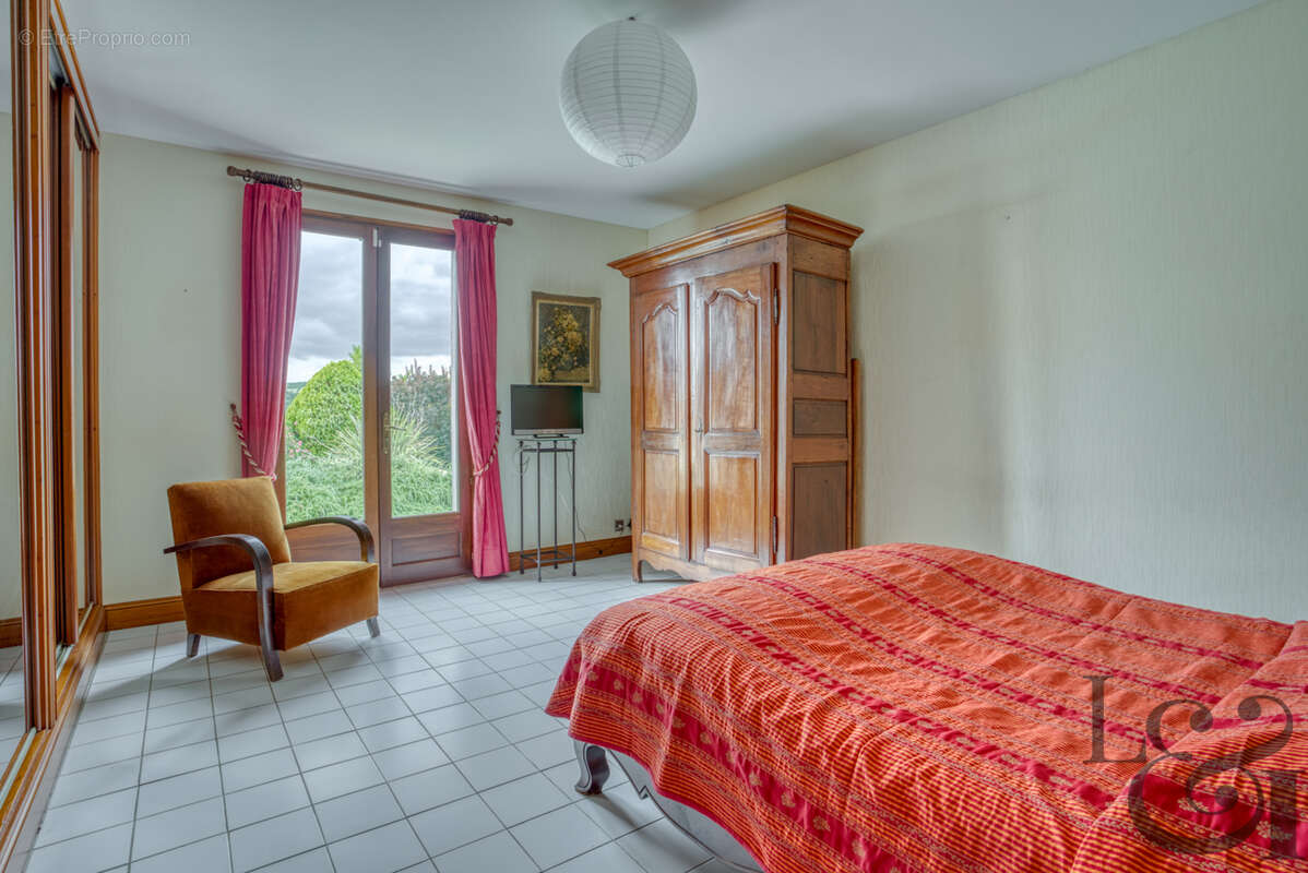 Maison à CASSENEUIL