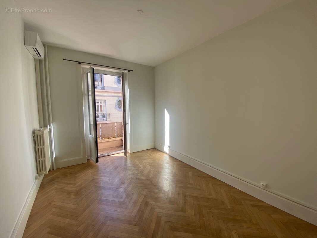 Appartement à LYON-6E