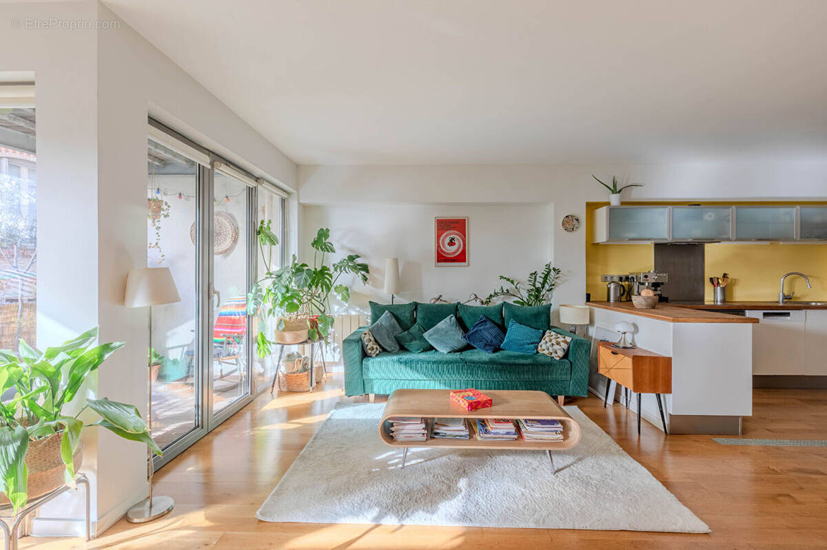 Appartement à PARIS-20E