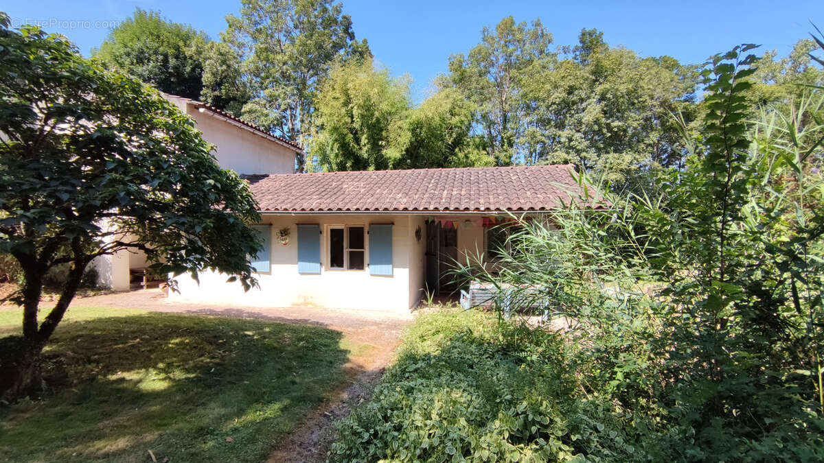 Maison à BAGAT-EN-QUERCY
