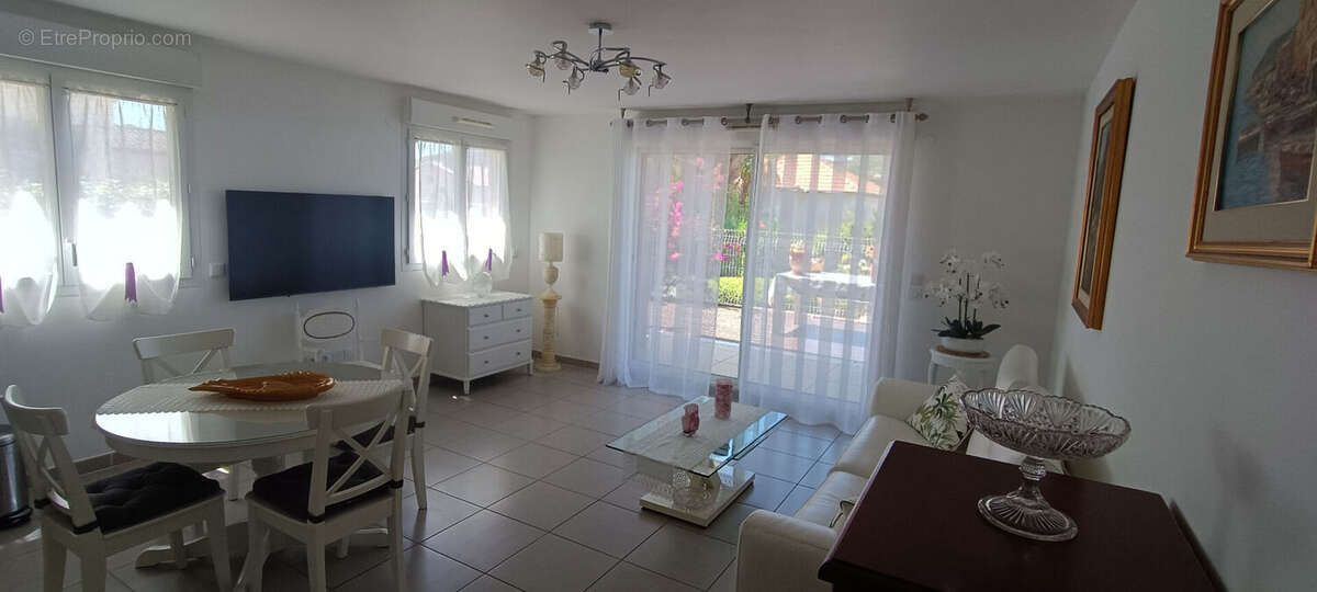 Appartement à SAINT-MANDRIER-SUR-MER