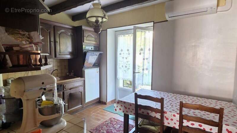 VERDELOT - Quartier de la COUARDE - Maison de 90m² - 4 pièces avec jardin et terrain fruitier - photo 8
