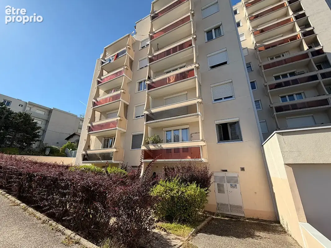 Photo 1 - Appartement à SAINT-ETIENNE