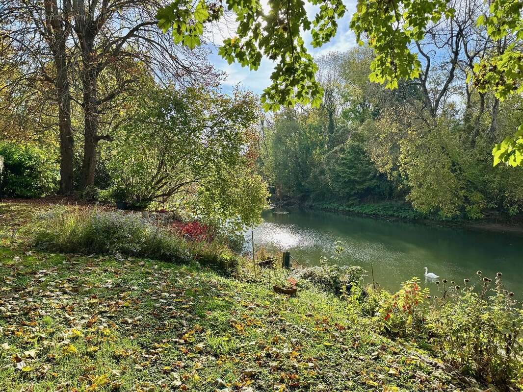 Maison à HAUTE-ISLE