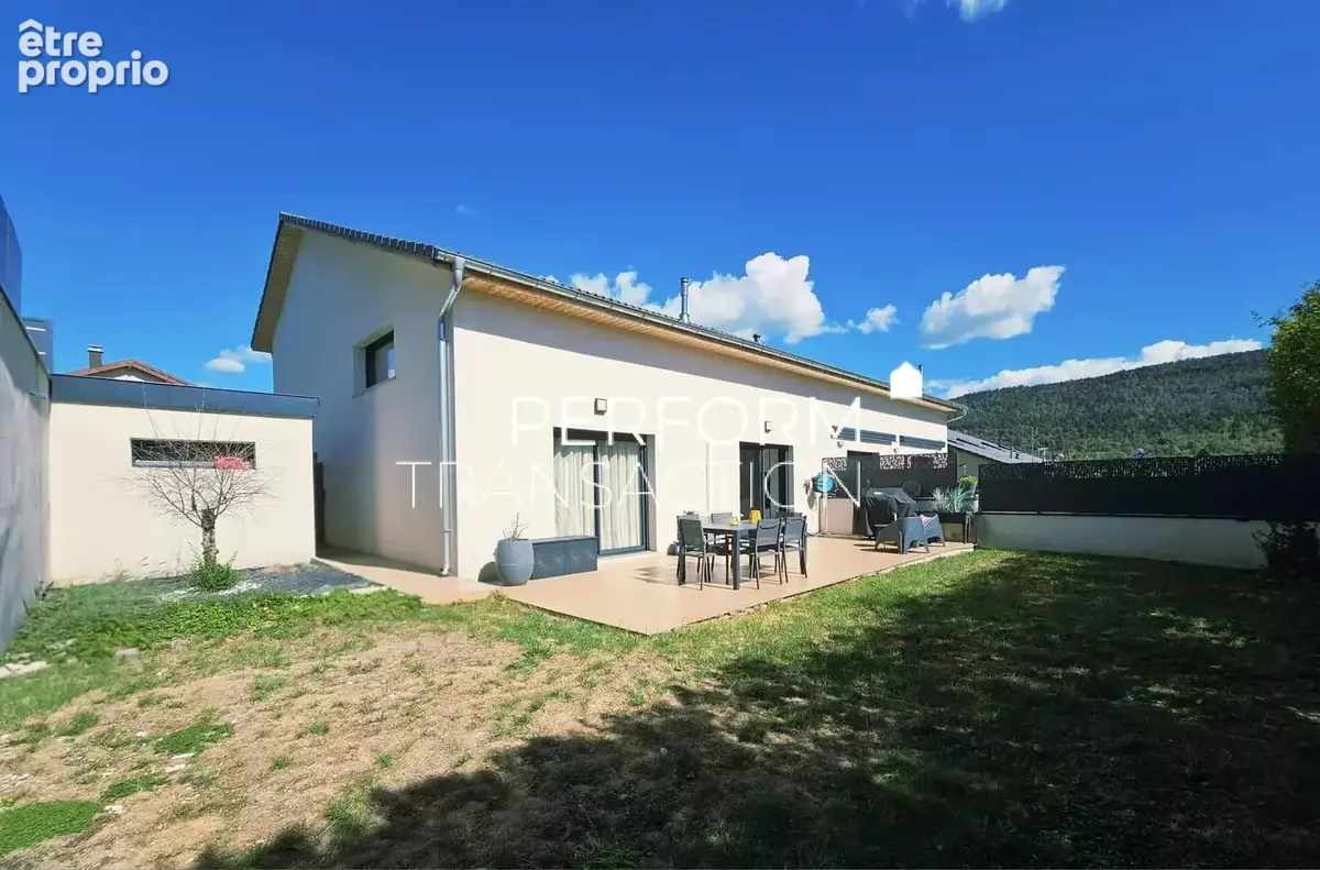 Maison jumelée, jardin et Garage - photo 3