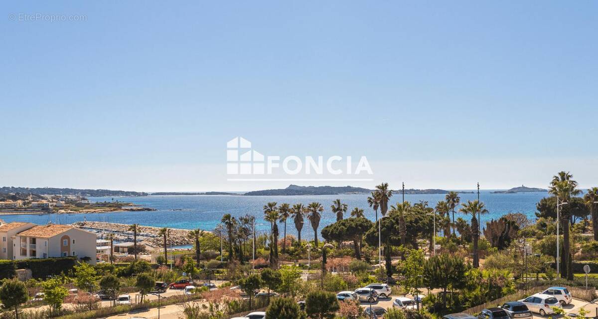 Appartement à SIX-FOURS-LES-PLAGES