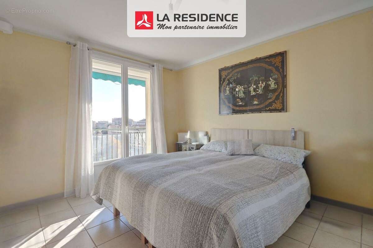 Appartement à FREJUS