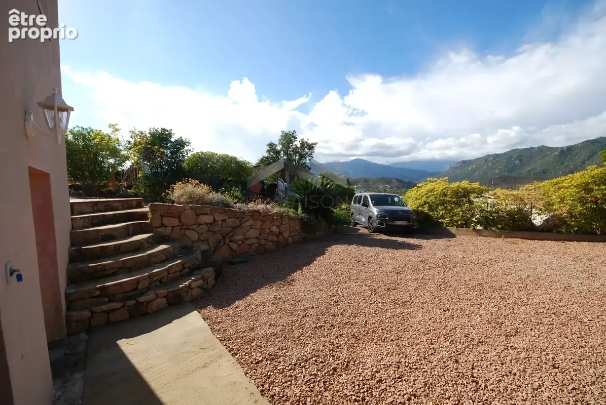 Villa avec piscine et vue mer - photo 30