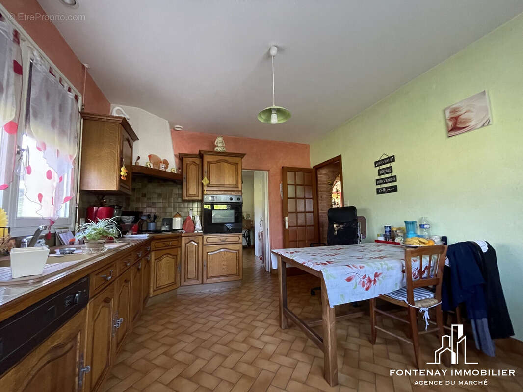 Maison à FONTENAY-LE-COMTE