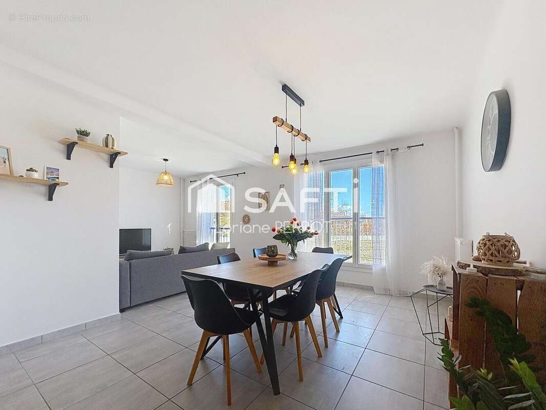 Photo 3 - Appartement à PORT-DE-BOUC