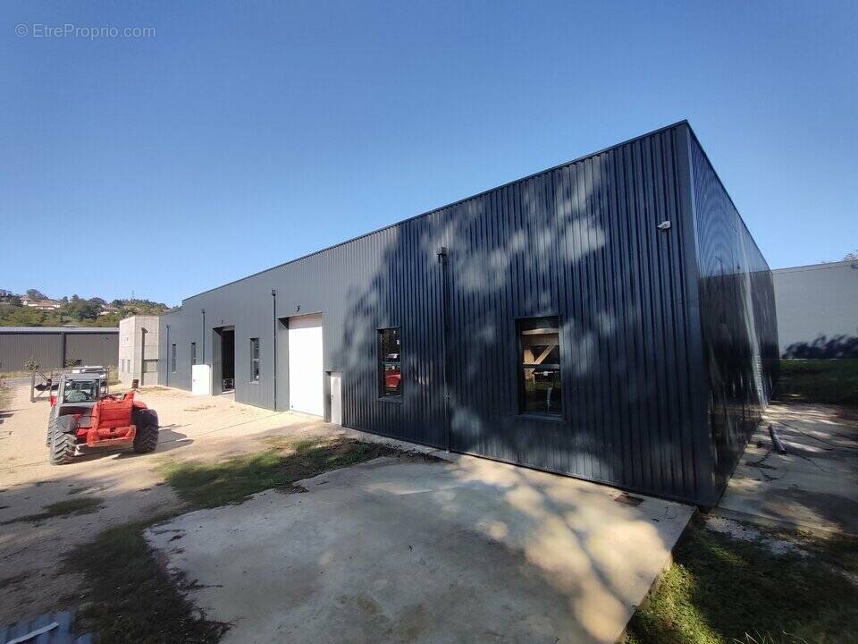 Autre à LA TOUR-DU-PIN