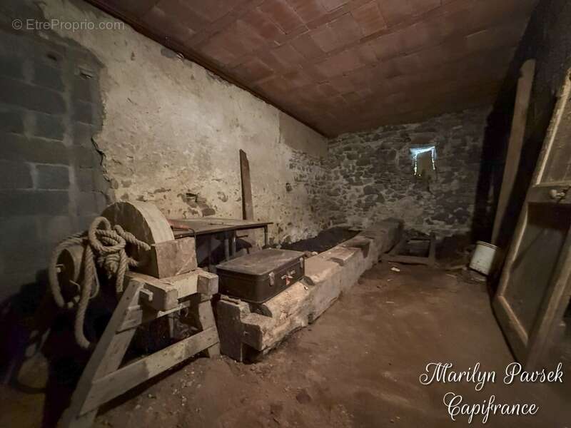 Propriété de charme avec 3,5 hectares – Ancien moulin rénové – Secteur Sermentizon - photo 7