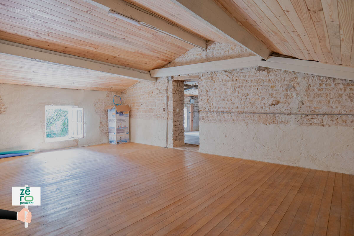 Maison à LA BRETONNIERE-LA-CLAYE