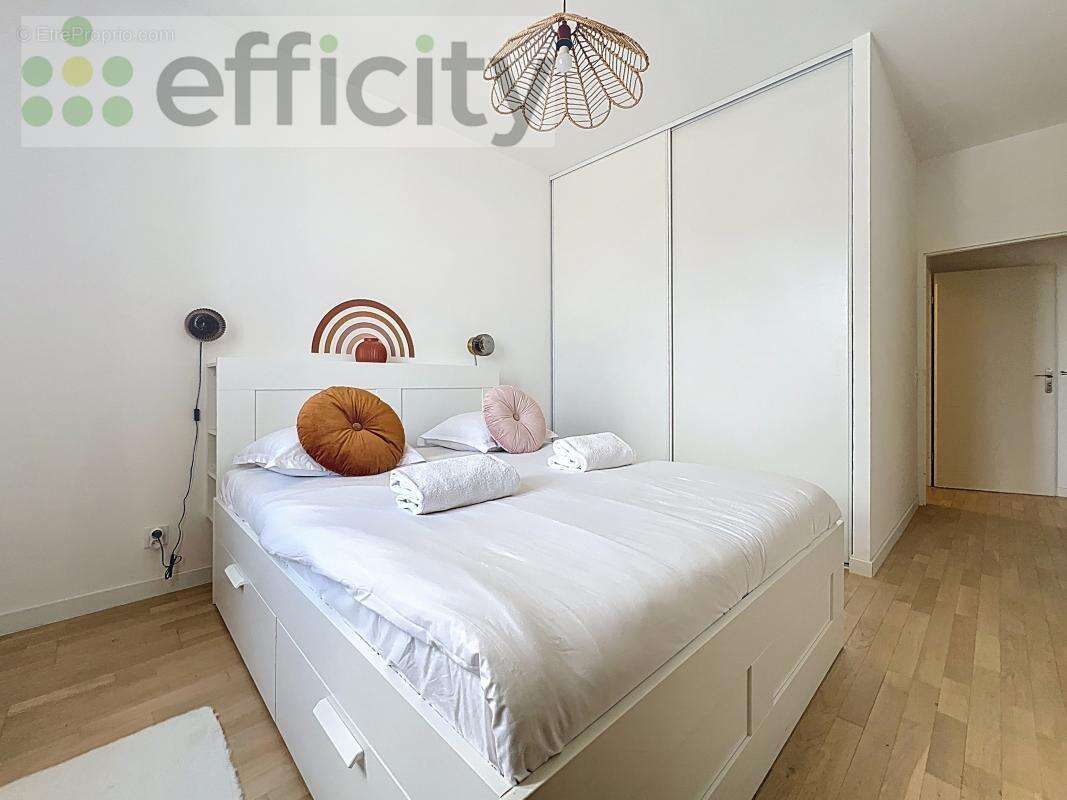 Appartement à SERRIS