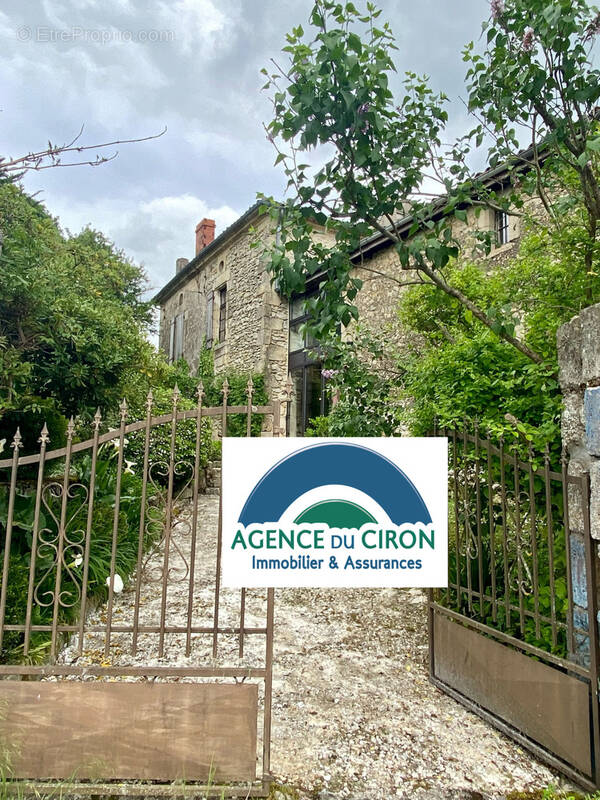 Maison à CADILLAC