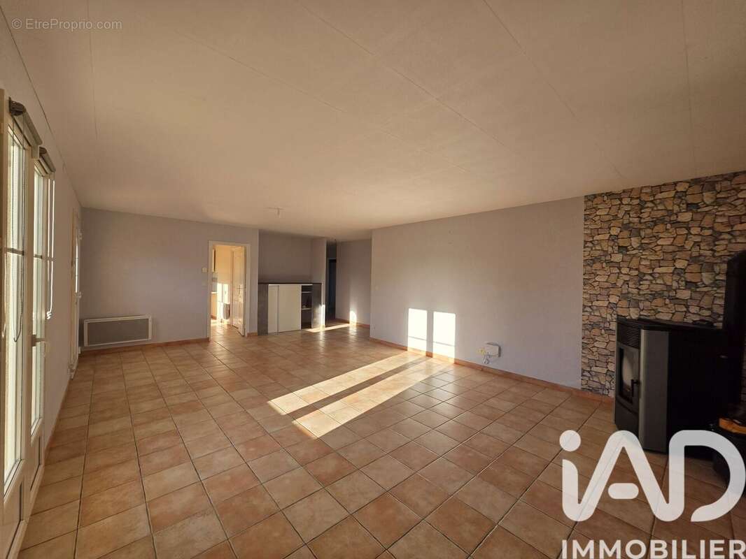 Photo 4 - Maison à PINEY