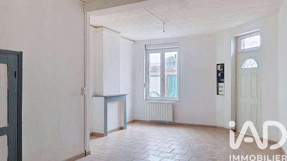 Photo 2 - Maison à MARLY