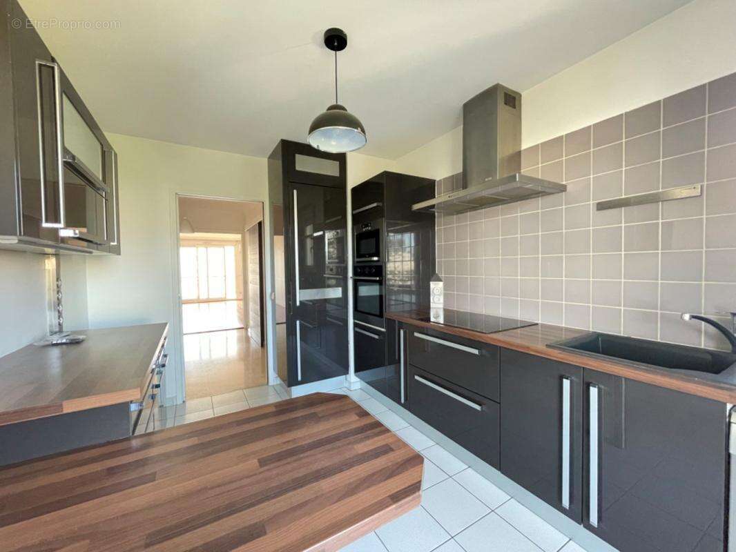Appartement à LYON-3E