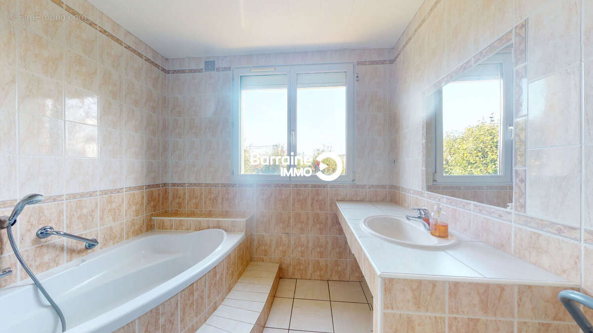 A vendre plouzane trinite dellec maison type 5 sous-sol terrasse - photo 13