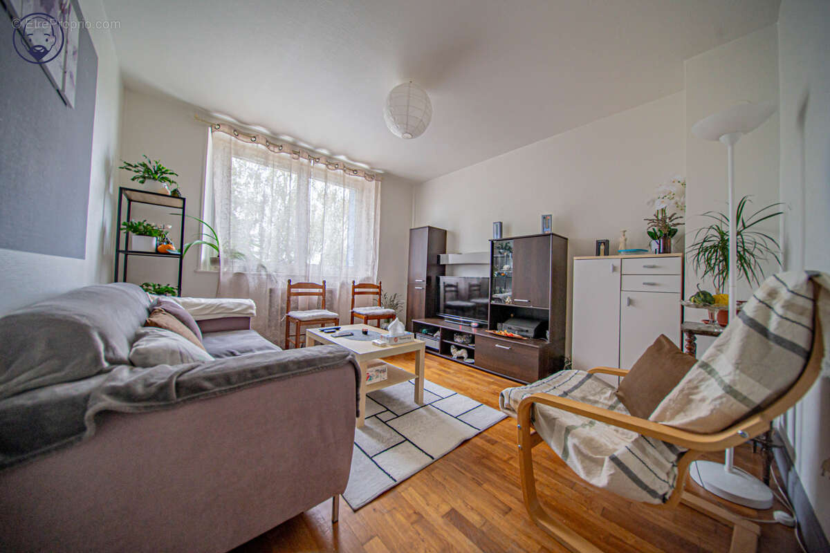 Appartement à VAUCOULEURS