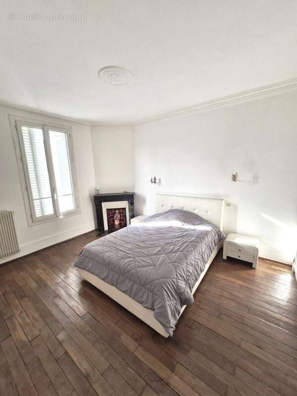 Maison à L&#039;ILE-SAINT-DENIS