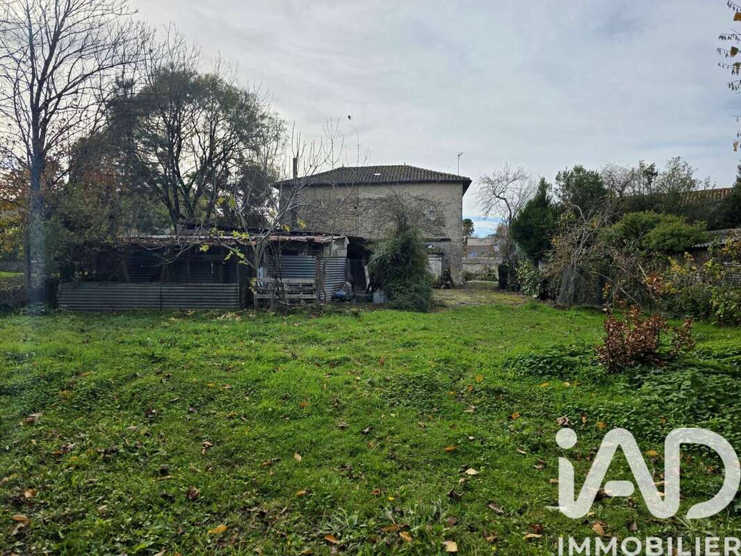 Photo 2 - Maison à VERDILLE