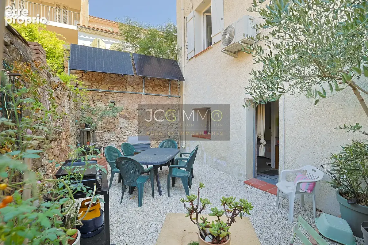 Maison à PUGET-VILLE