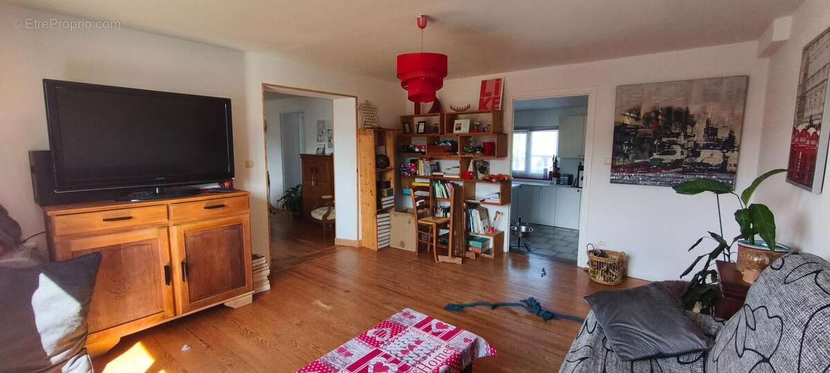 Maison 158 m² à Riom  - photo 4