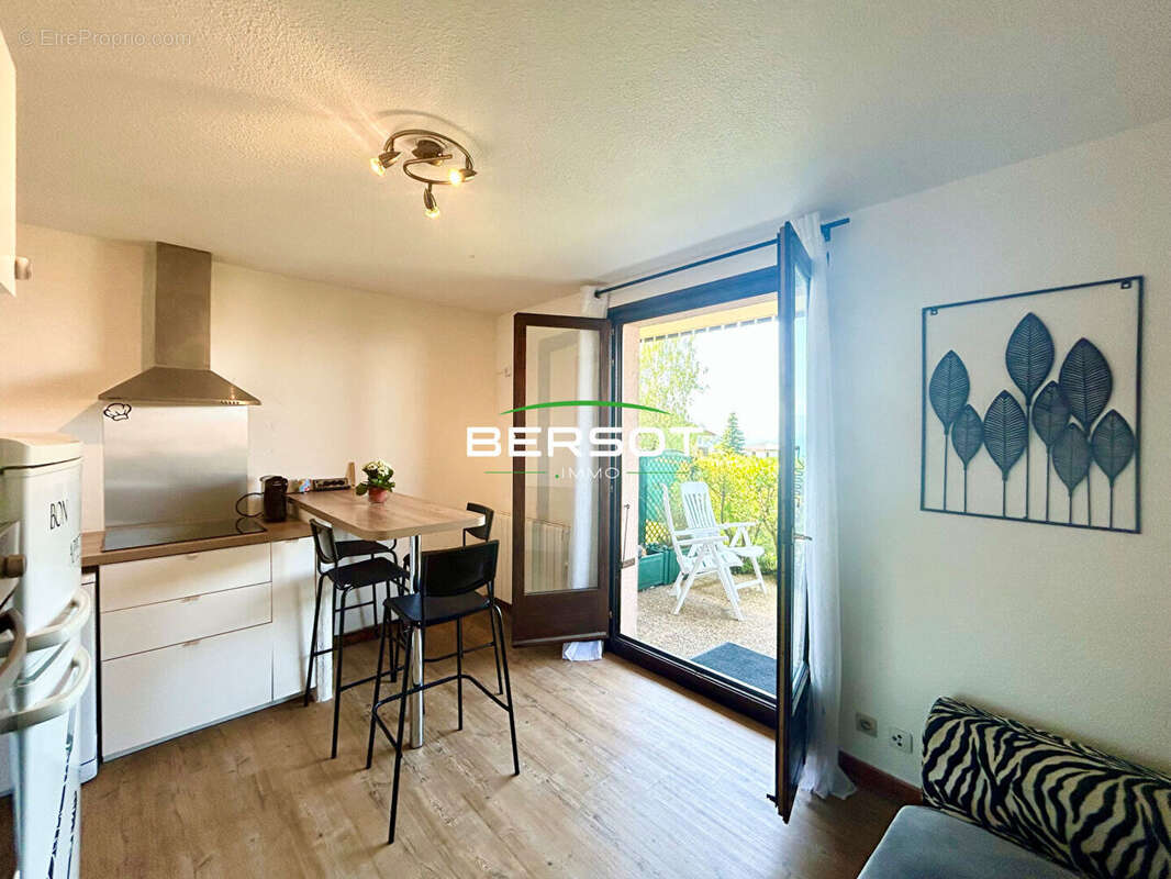 Appartement à NEUVECELLE