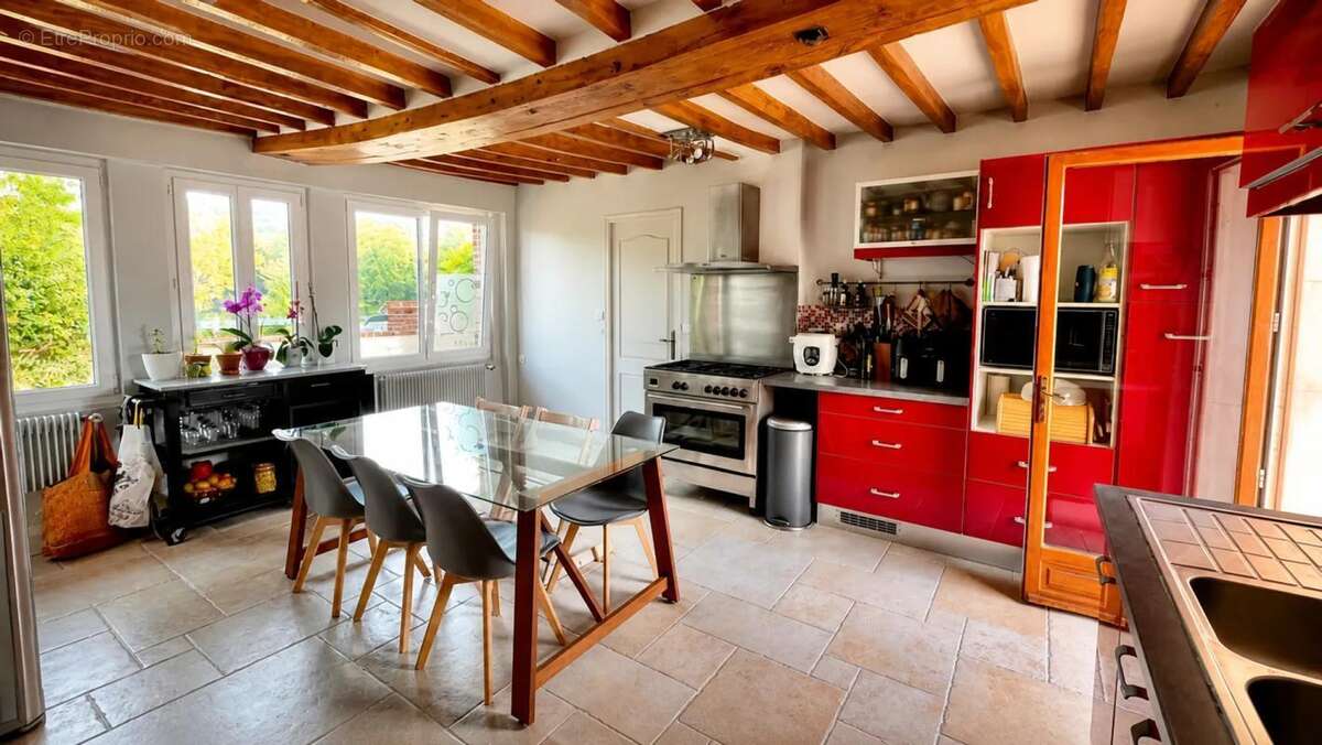 Maison de 8 pièces de 221 m² à Poses - photo 8