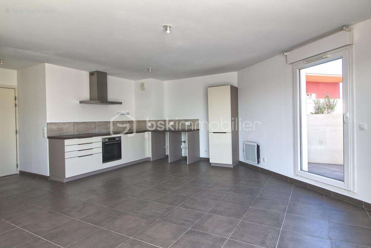 Appartement à NIMES