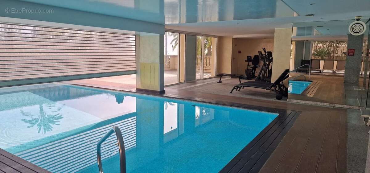 Appartement à MENTON