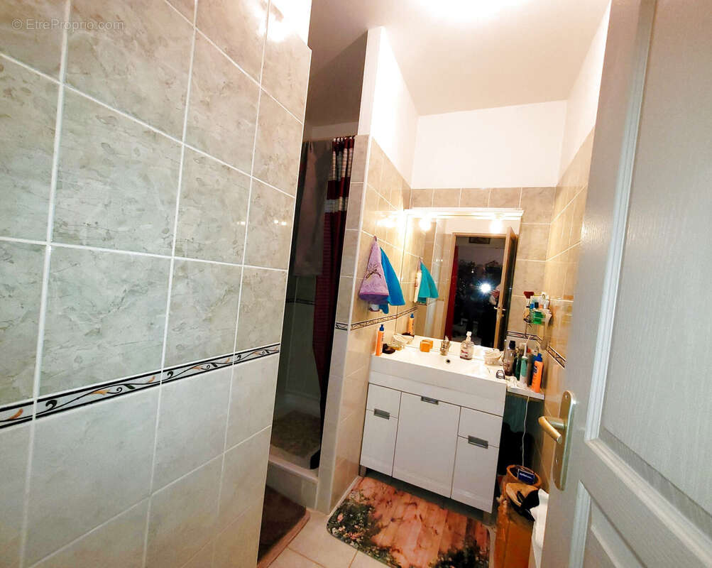 Appartement à NEBIAN