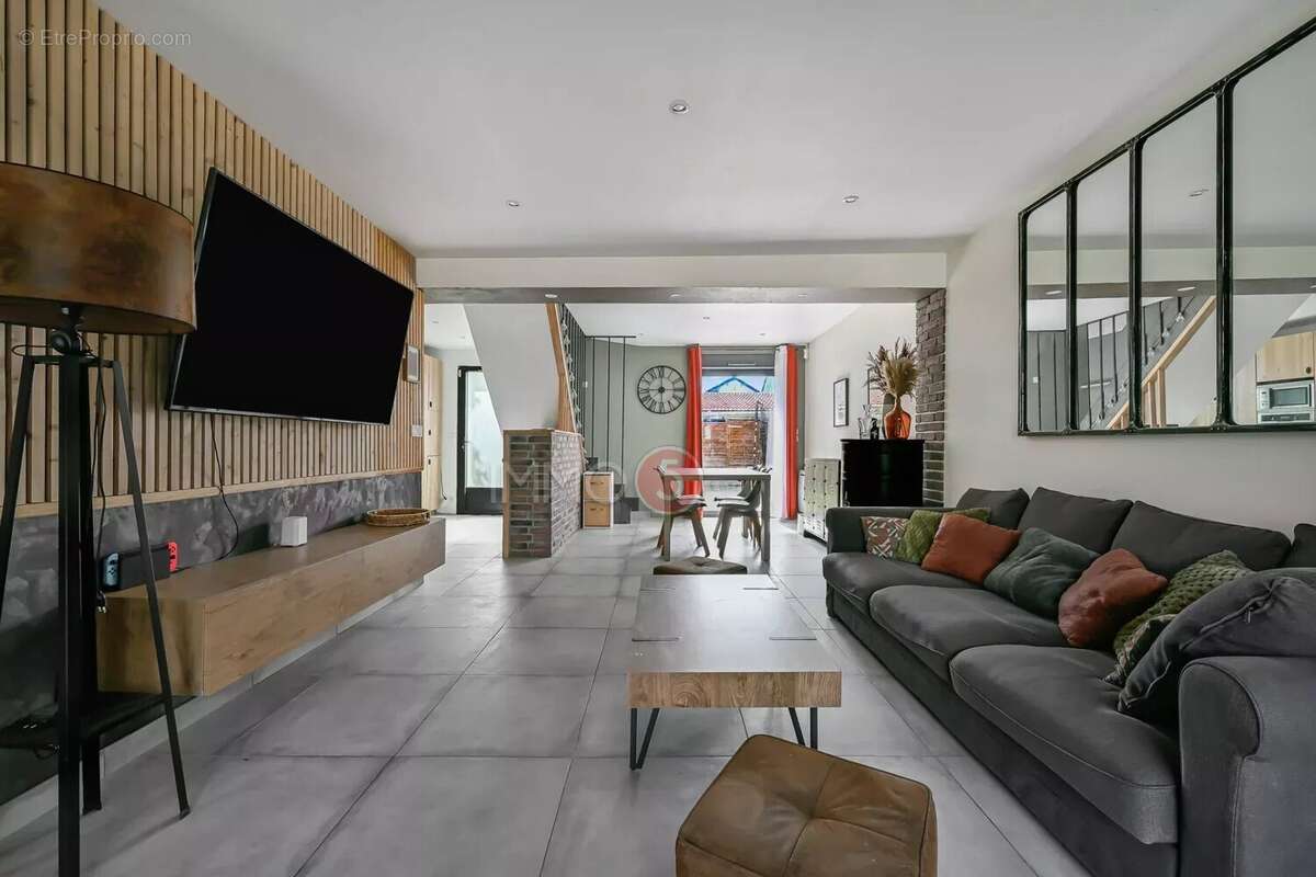 Maison à AULNAY-SOUS-BOIS