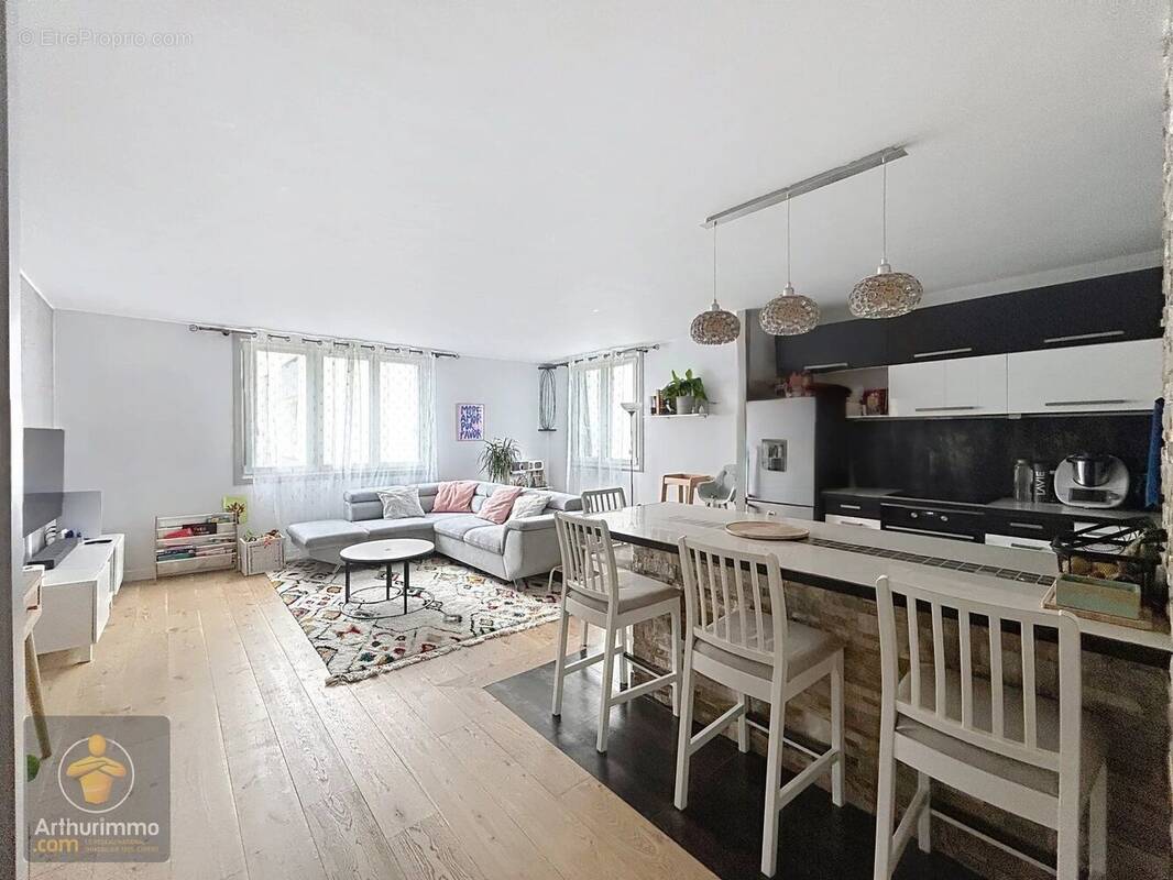 Appartement à BOISSY-SAINT-LEGER
