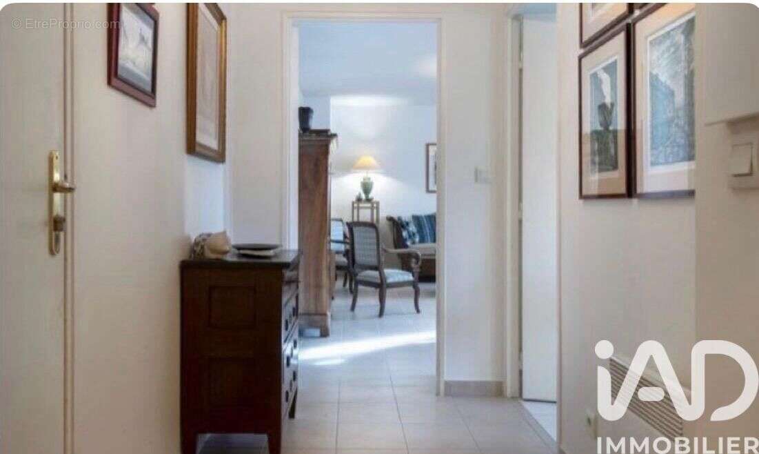 Photo 5 - Appartement à MONTEREAU-FAULT-YONNE