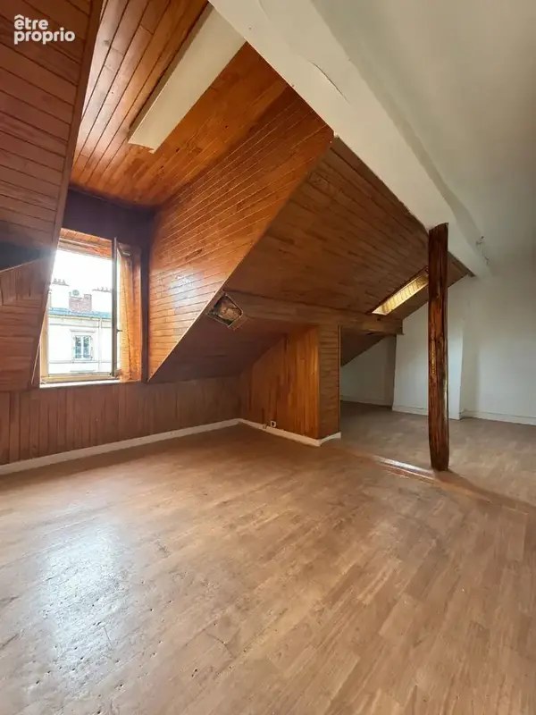 Appartement à rénover - un beau potentiel rue mon désert, nancy - photo 2