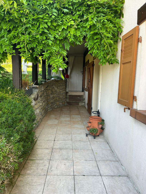 Maison à JESONVILLE