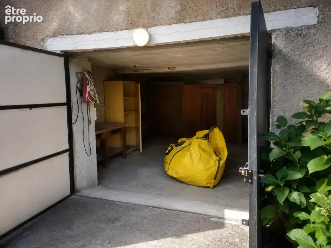 Maison 10 pièces de 150 m2 à La Vernarède - photo 12