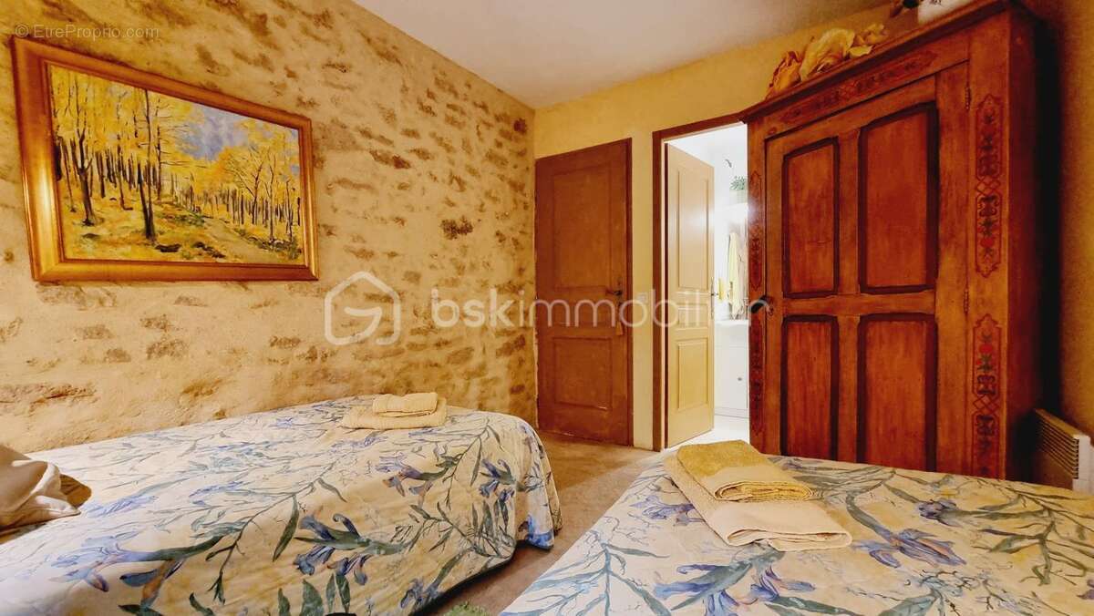 Maison à VERS-PONT-DU-GARD