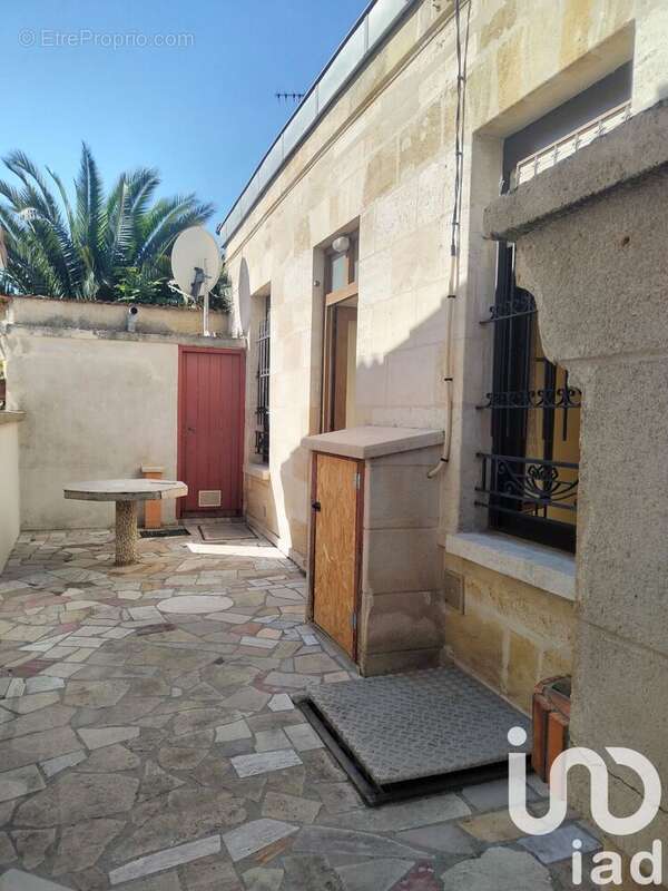 Photo 2 - Maison à CENON