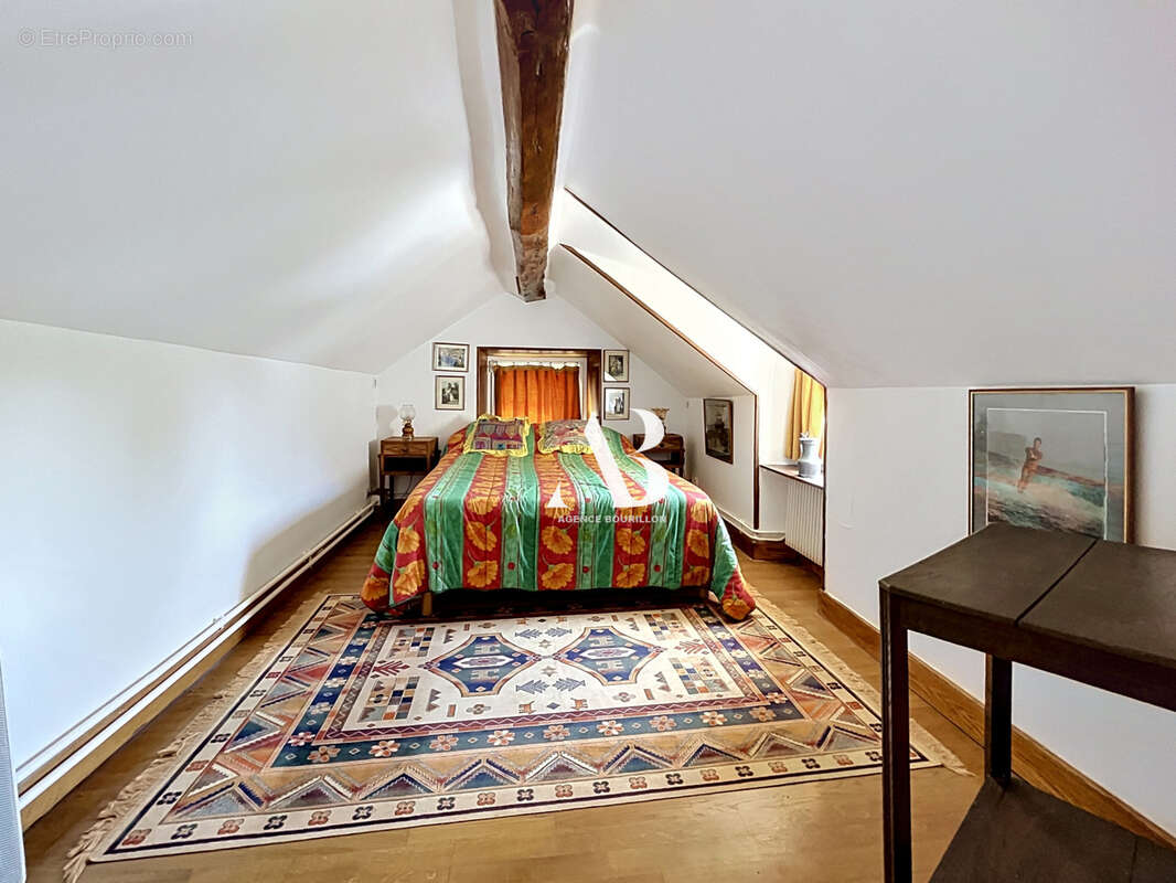 Maison à LA CHAPELLE-RABLAIS