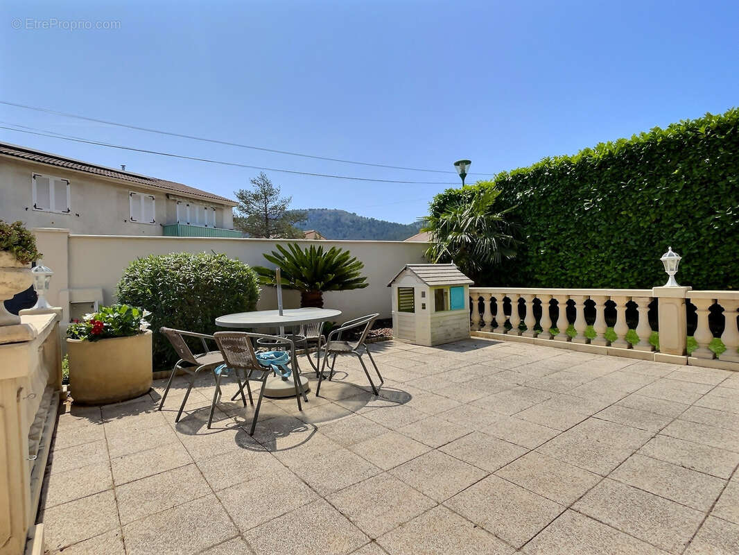 Maison à LA PENNE-SUR-HUVEAUNE